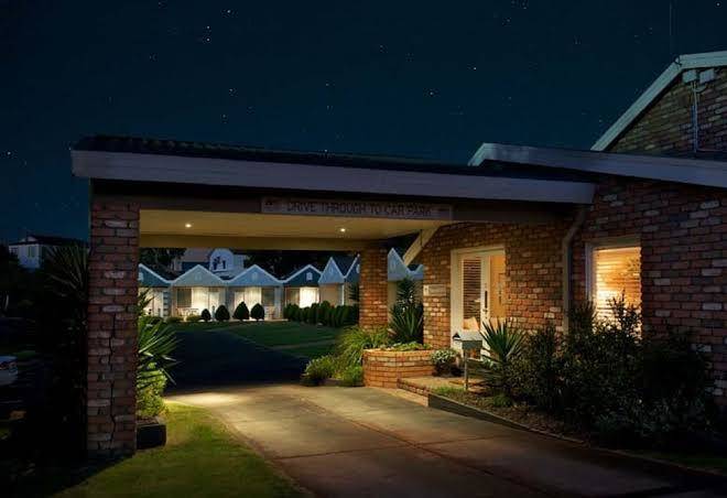 Sorrento beach motel