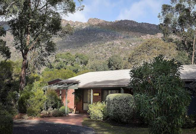 Pinnacle holiday lodge