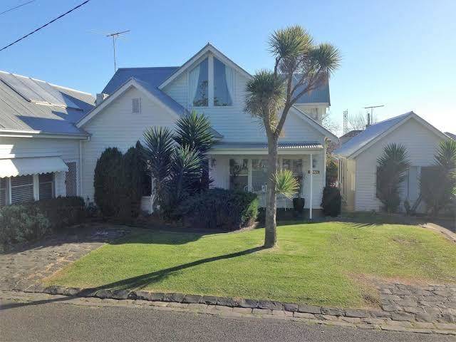 Ruby's queenscliff