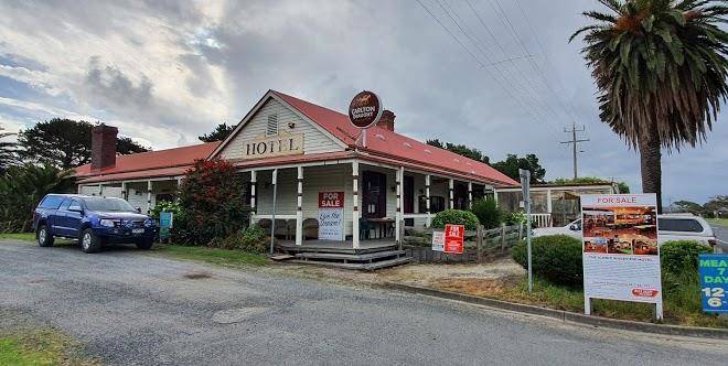 The riverview hotel
