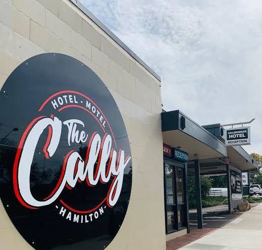 Bottlemart Express Caledonian Hotel Image