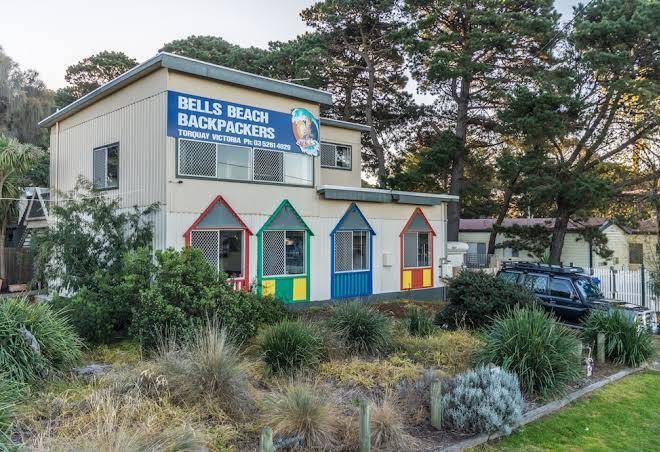 Bells beach backpackers