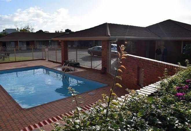 Australian settlers motor inn