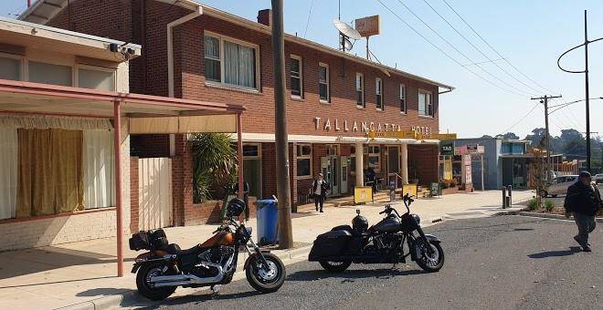 Tallangatta hotel