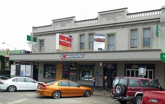 Yarram commercial hotel motel