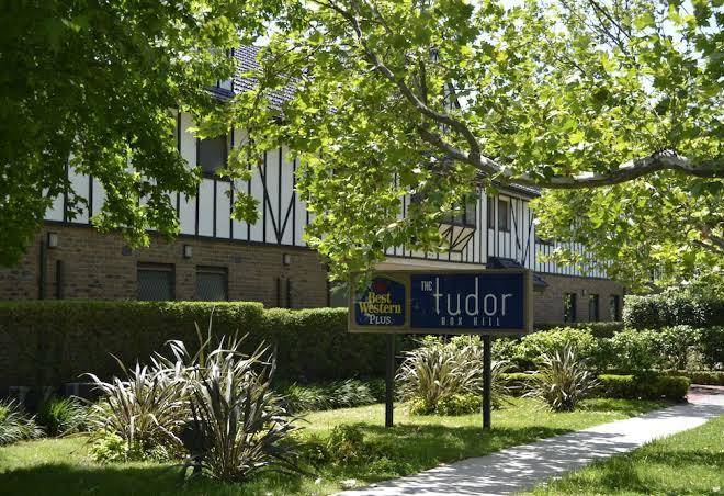 Best Western Plus The Tudor Box Hill