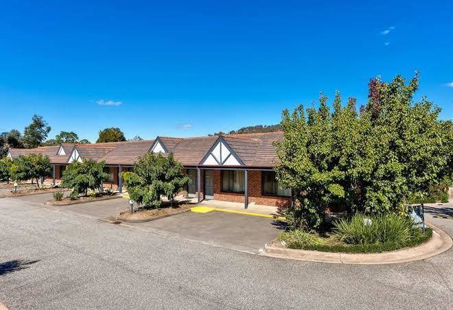 Blazing stump motel & suites wodonga