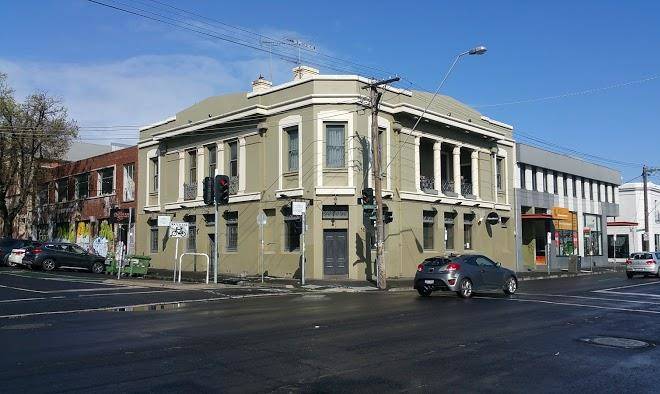 Fitzroy town hall hotel