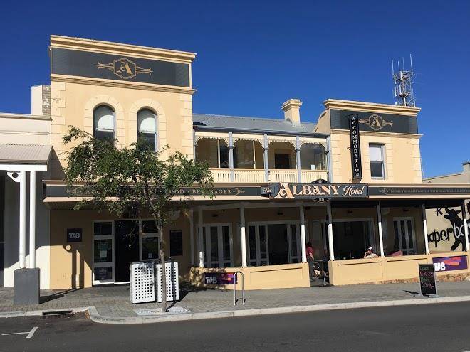 Albany hotel