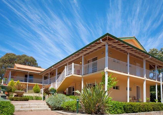 Margaret River Hotel Image