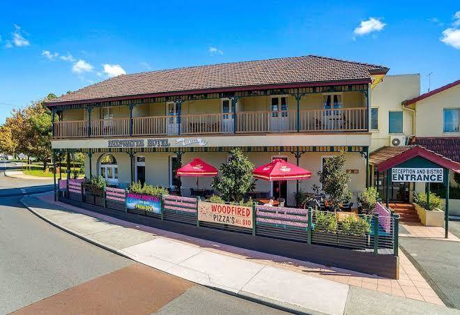 Bayswater hotel & motel