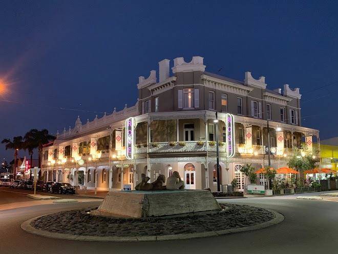 The rose hotel & motel