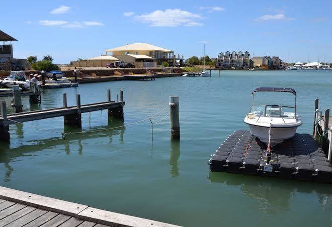 Busselton marina bed and breakfast