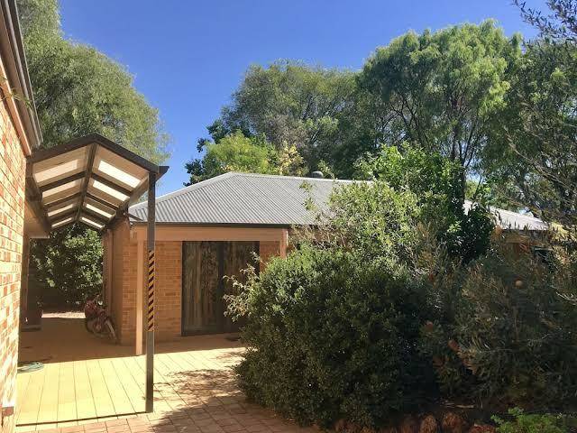 Little shangri la b&b
