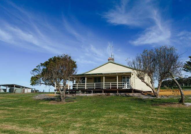 Mount romance farm