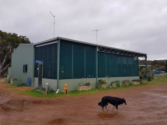 Nutkin lodge