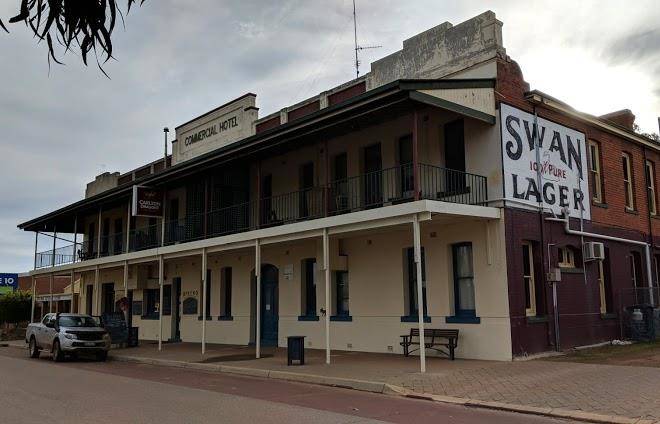 Commercial hotel dowerin