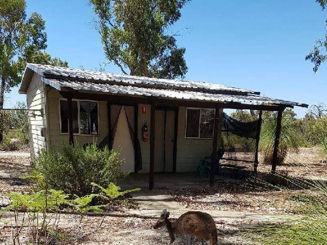 Eshcol springs backpackers