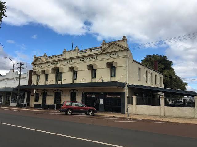 Royal exchange hotel