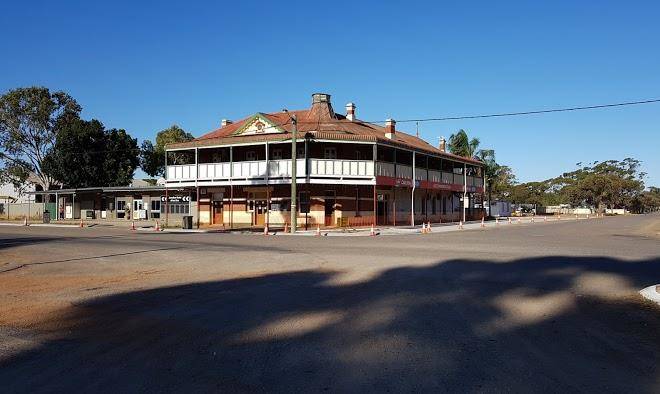 Junction hotel moora