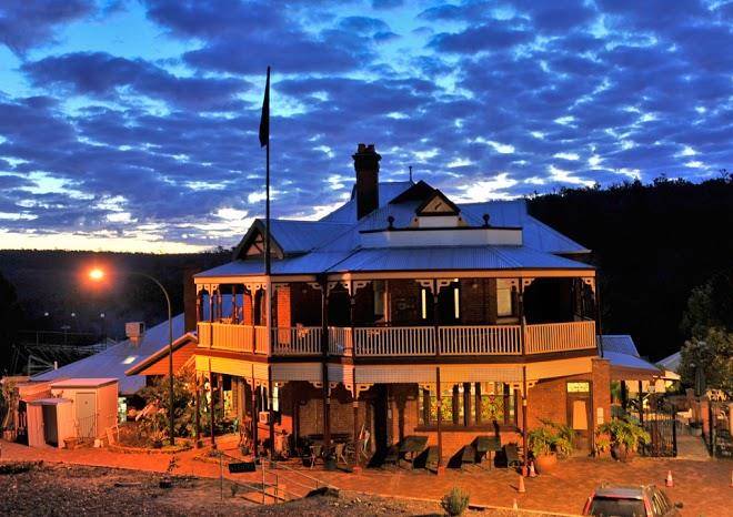 Mundaring weir hotel