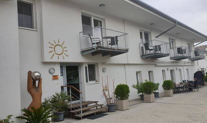 Pension sunnseitn