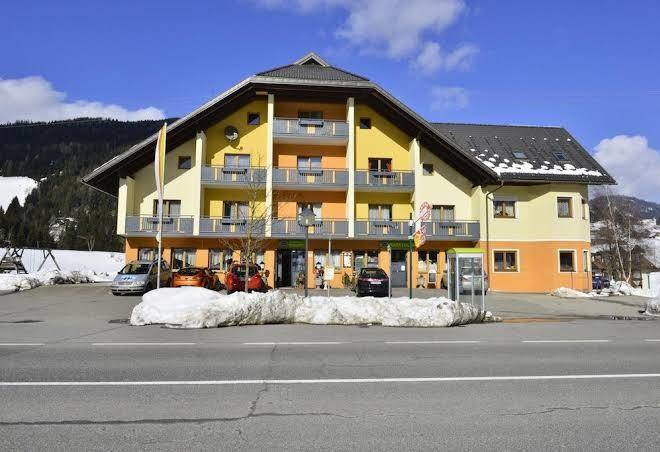Hotel restaurant wunder