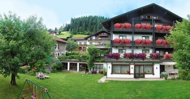 Das kleine berghotel
