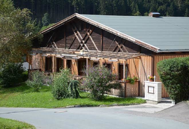 Pension zum schreiner