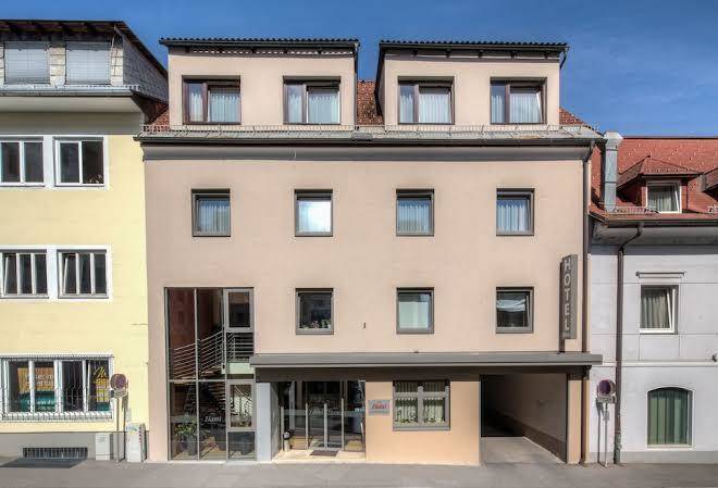 Hotel zlami holzer
