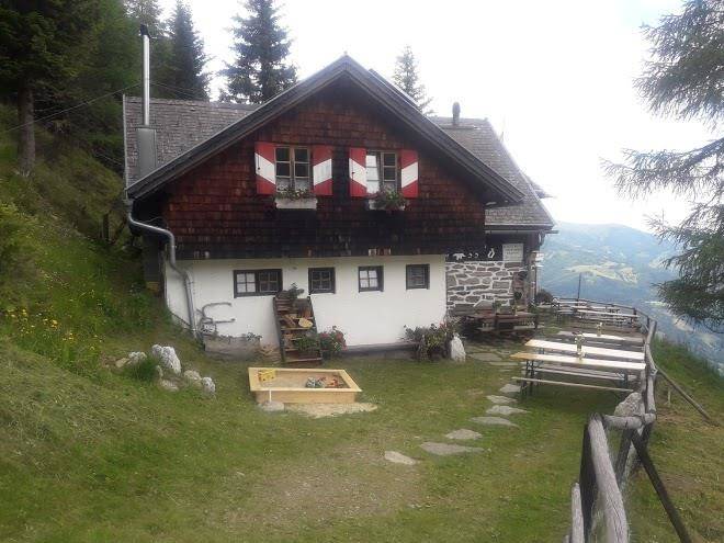 Bergfriedhutte