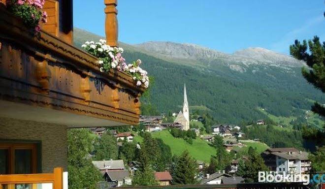 Pension ambrosi