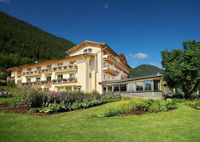 Strandhotel am weissensee