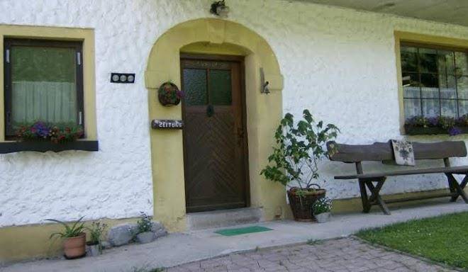 Haus maria