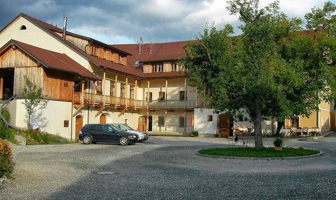 Hotel alte post gasthof gostilna trattoria