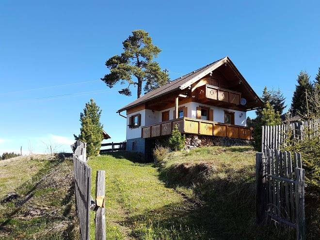 Almhutte in karnten auf der koralpe