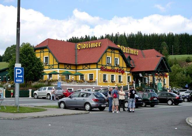 Raststation oldtimer pack motorhotel