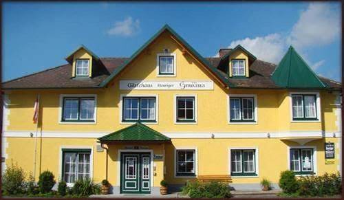Neues gastehaus und hotel pension zum gmoana