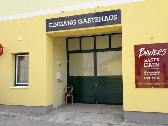 Bauers gastehaus jsb og