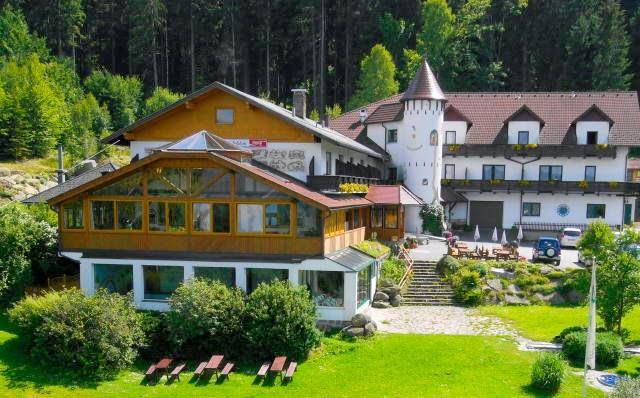 Marchenhotel waldpension nebelstein