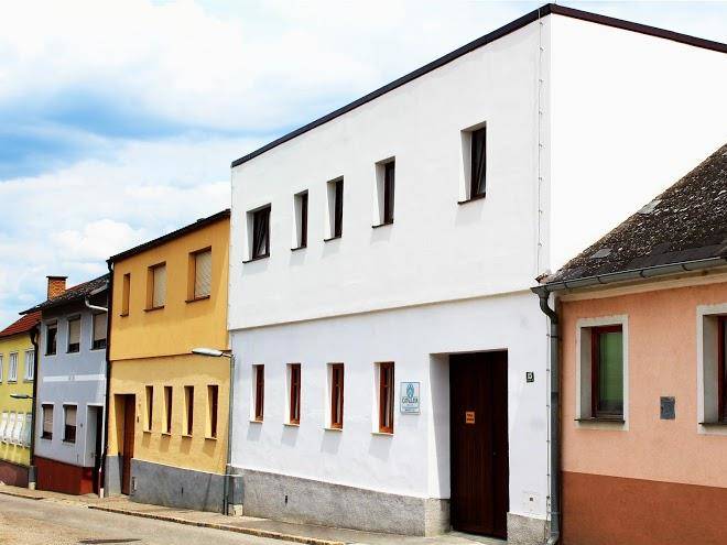 Catalleya haus