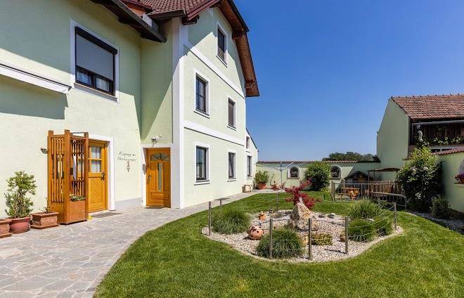 Weinbau maier