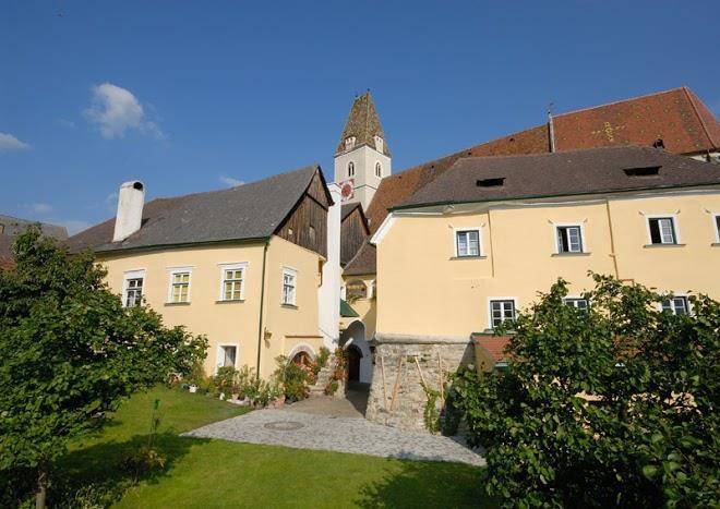 Weingut fj gritsch mauritiushof