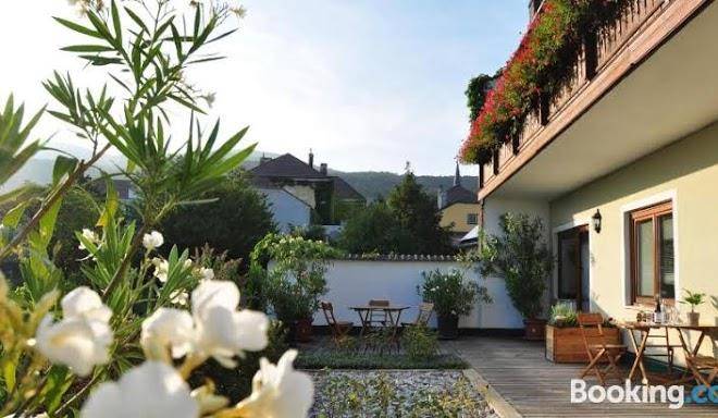 Weingut gastehaus hofer