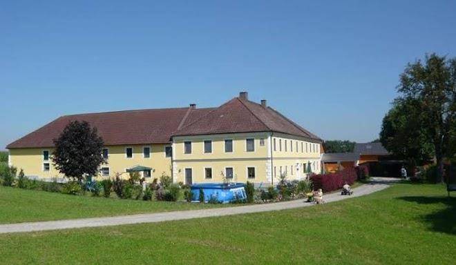 Zimmer und ferienwohnung strassbauer