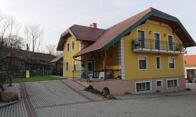 Gasthaus z grunen baum