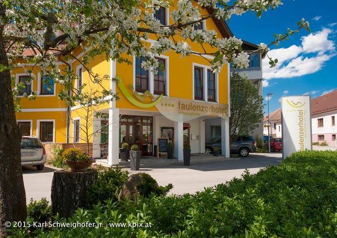 Faulenzerhotel restaurant waldviertler stuben