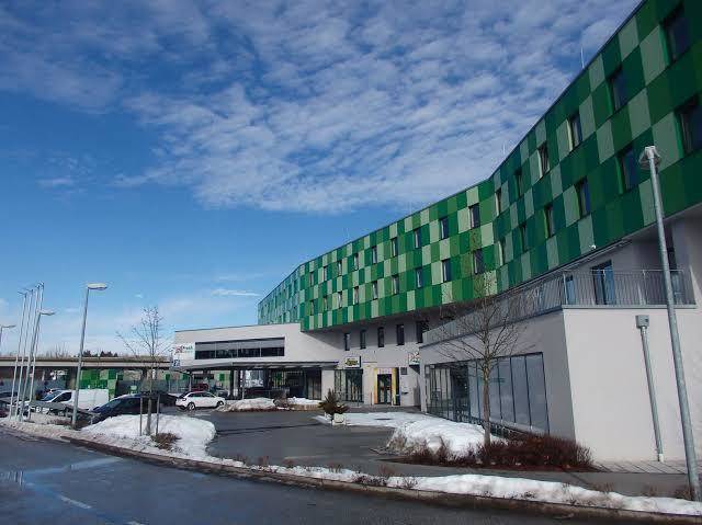 7 days premium hotel salzburg urstein