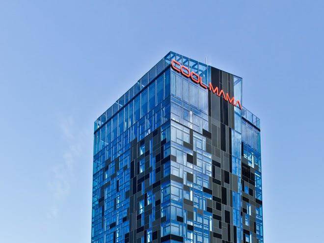 Cool mama hotel sky restaurant