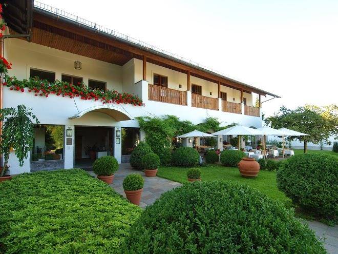 Hotel Brandstatter Image